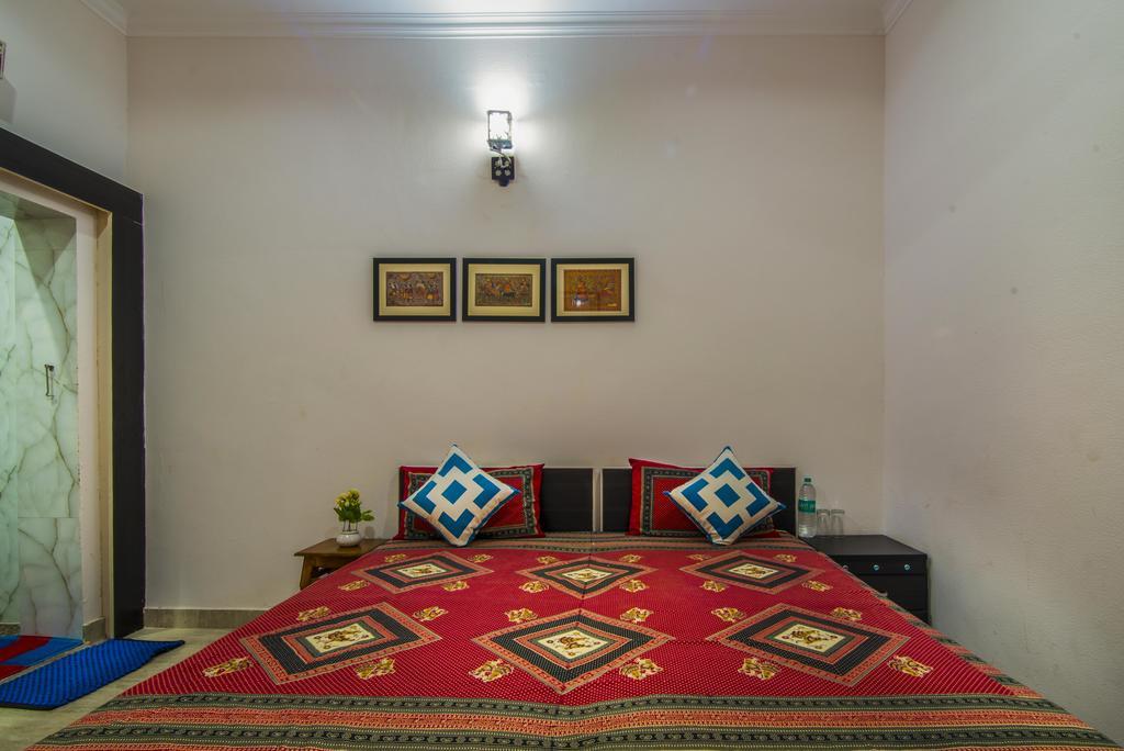Tuk Tuk Homestay Agra  Esterno foto