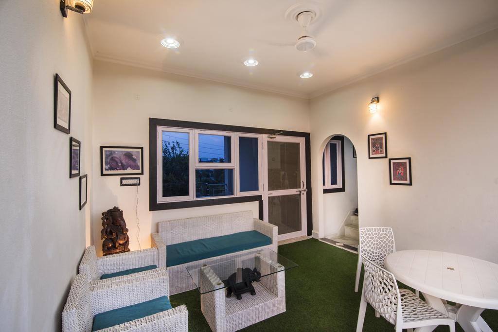 Tuk Tuk Homestay Agra  Esterno foto